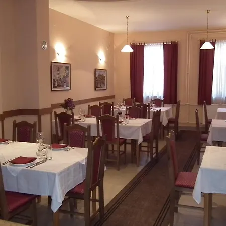 Nasa Tvrdava Guest Novi Sad